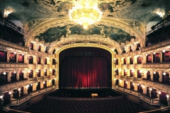 Statni Divadlo w Pradze